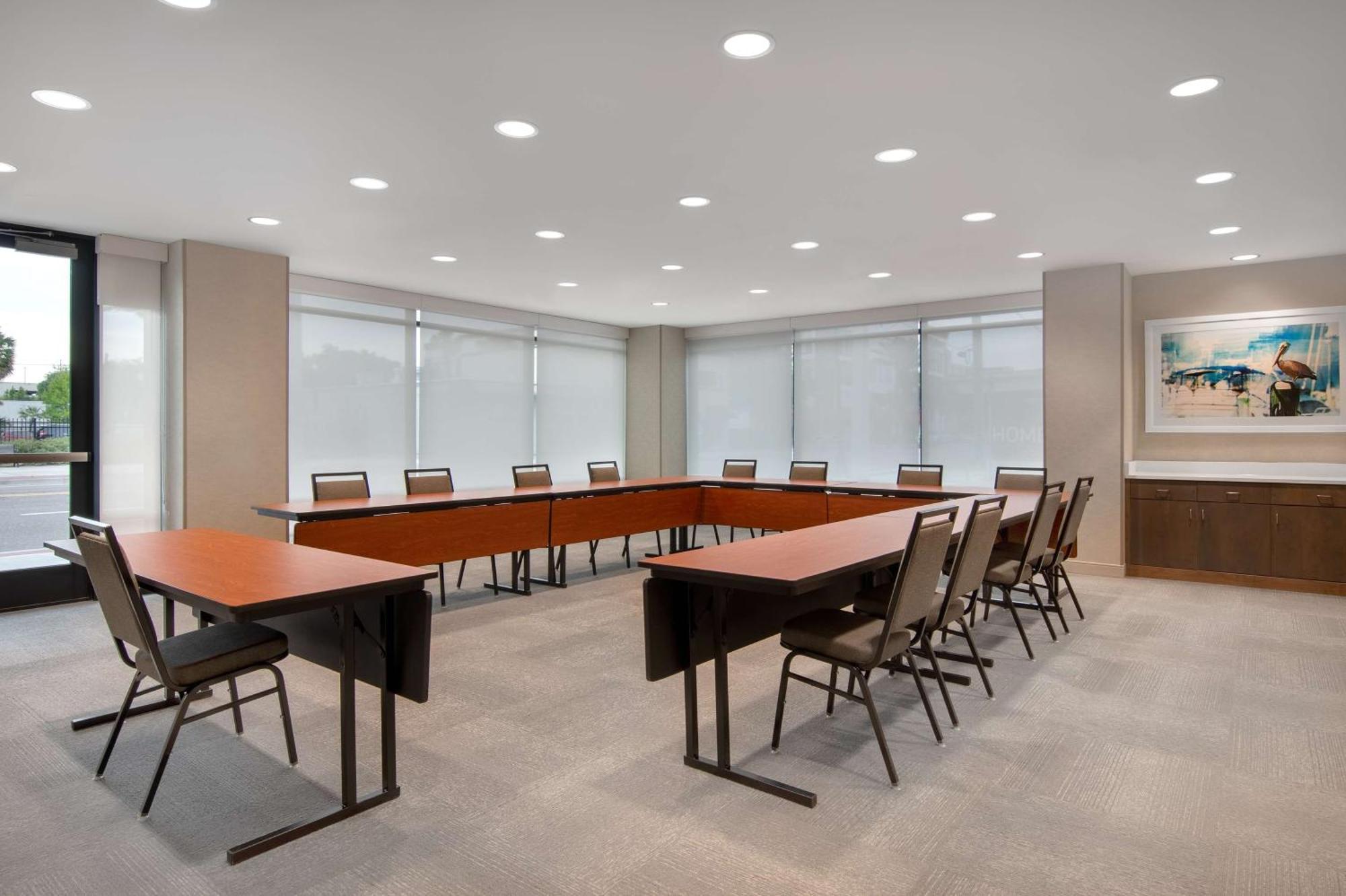 Home2 Suites By Hilton Jacksonville Downtown ภายนอก รูปภาพ