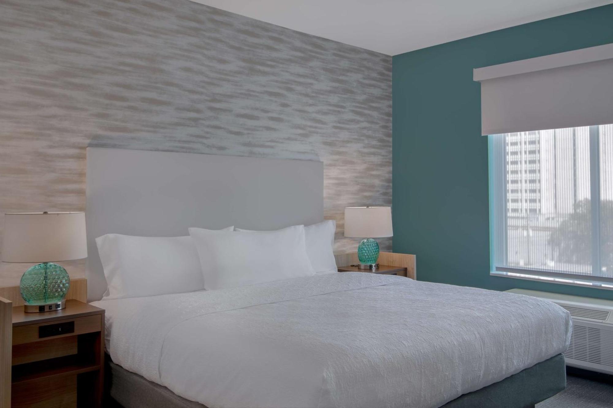 Home2 Suites By Hilton Jacksonville Downtown ภายนอก รูปภาพ